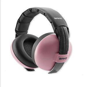 Baby banz baby pink earmuffs age 0-2